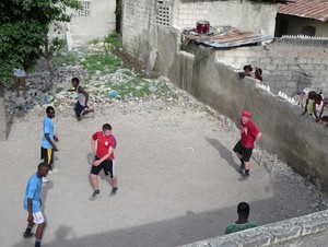 NWU students play games with Haitian students