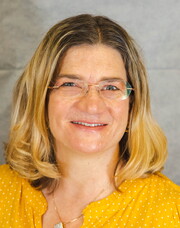 Headshot of Peggy Behrens, DNP, APRN-CNS, RNC-OB